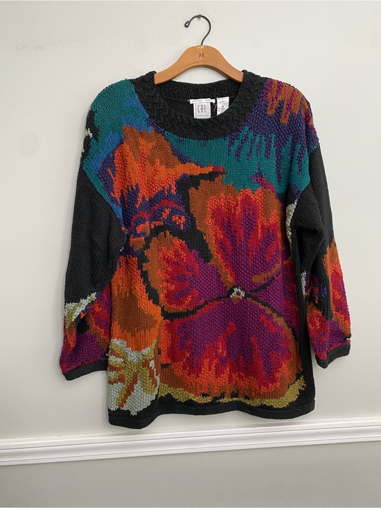 Sweaters - Vintage Floral Chunky Hand Knit Sweater - M